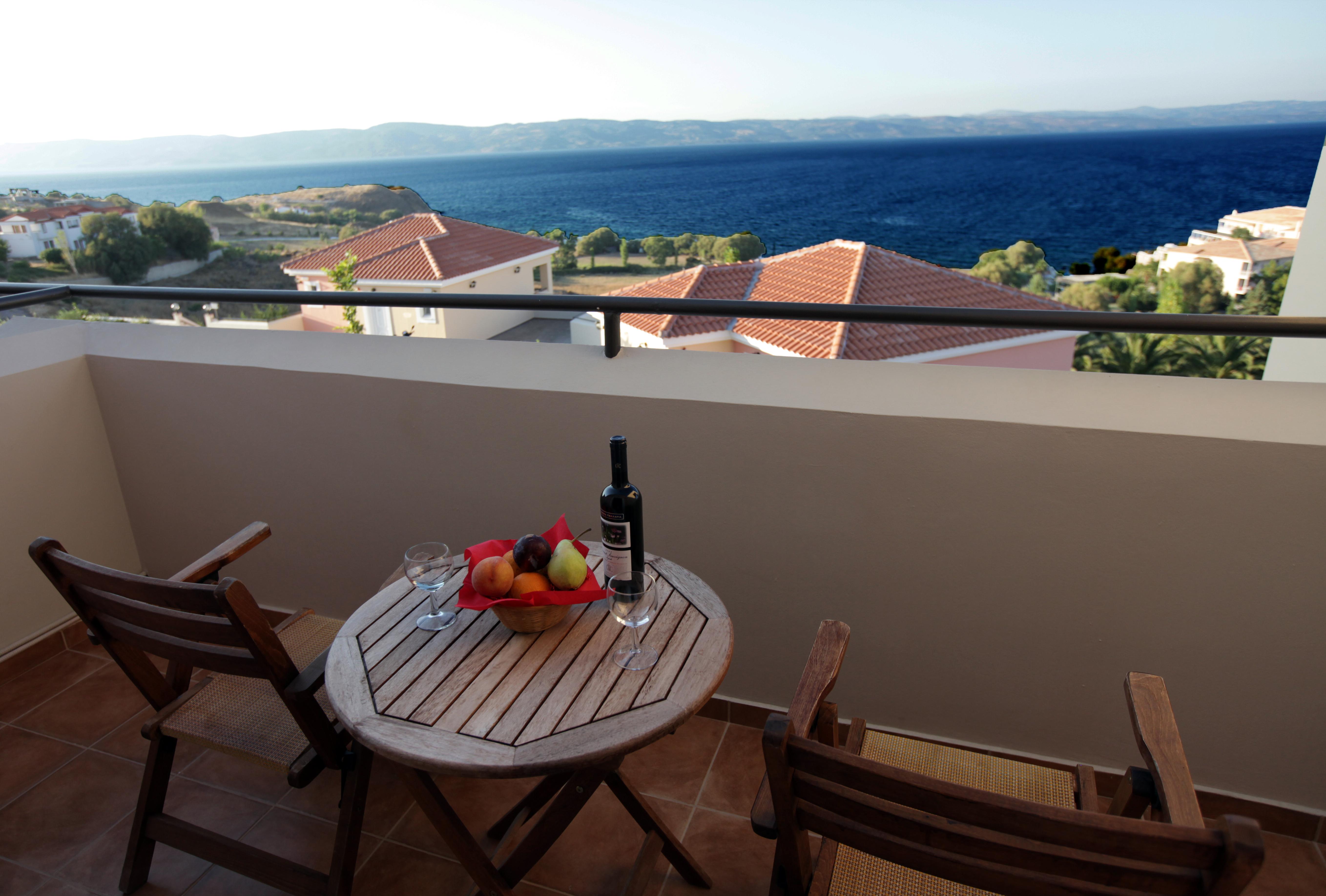 Sunrise Resort Hotel Mithimna Extérieur photo