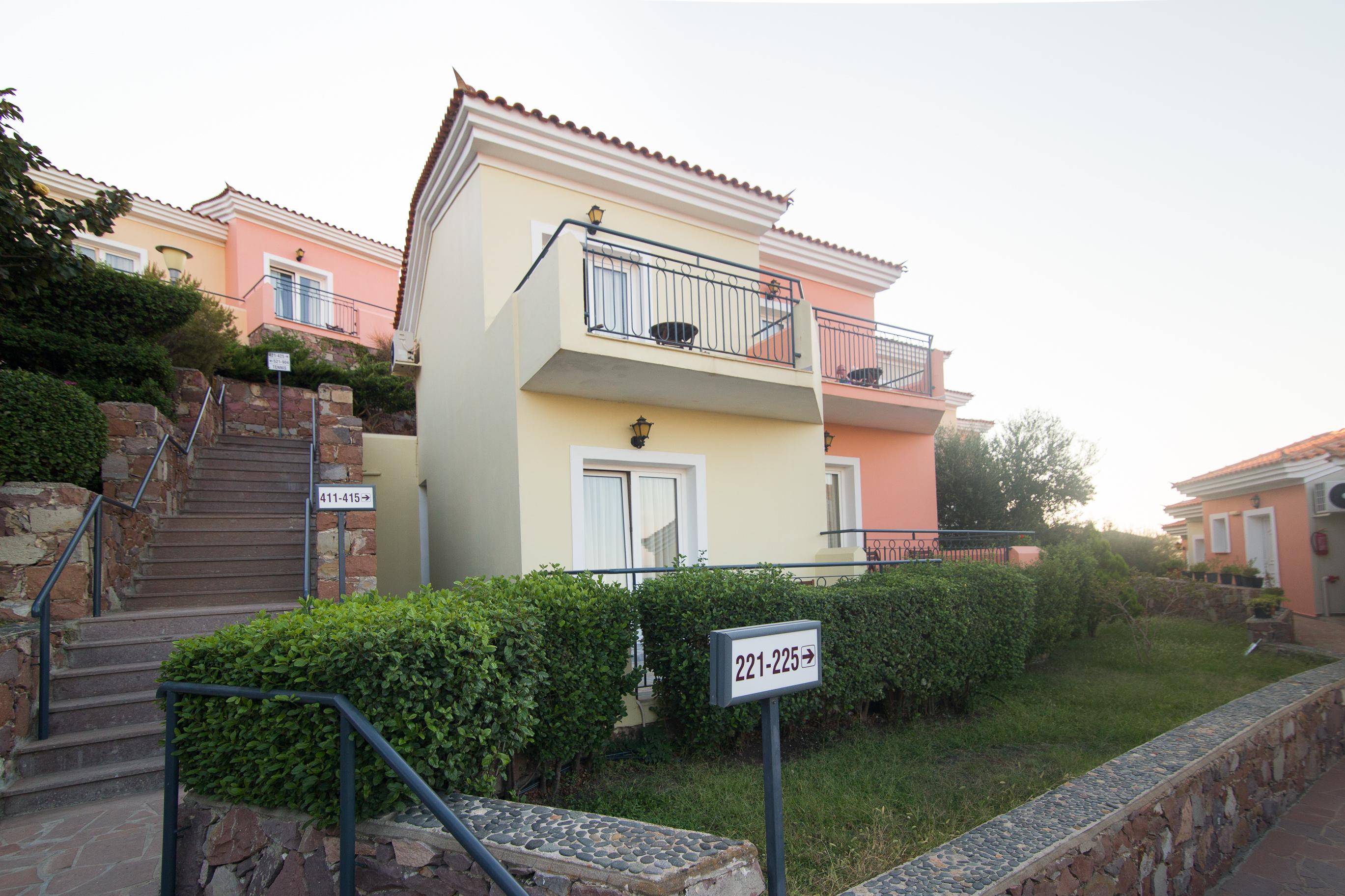 Sunrise Resort Hotel Mithimna Extérieur photo