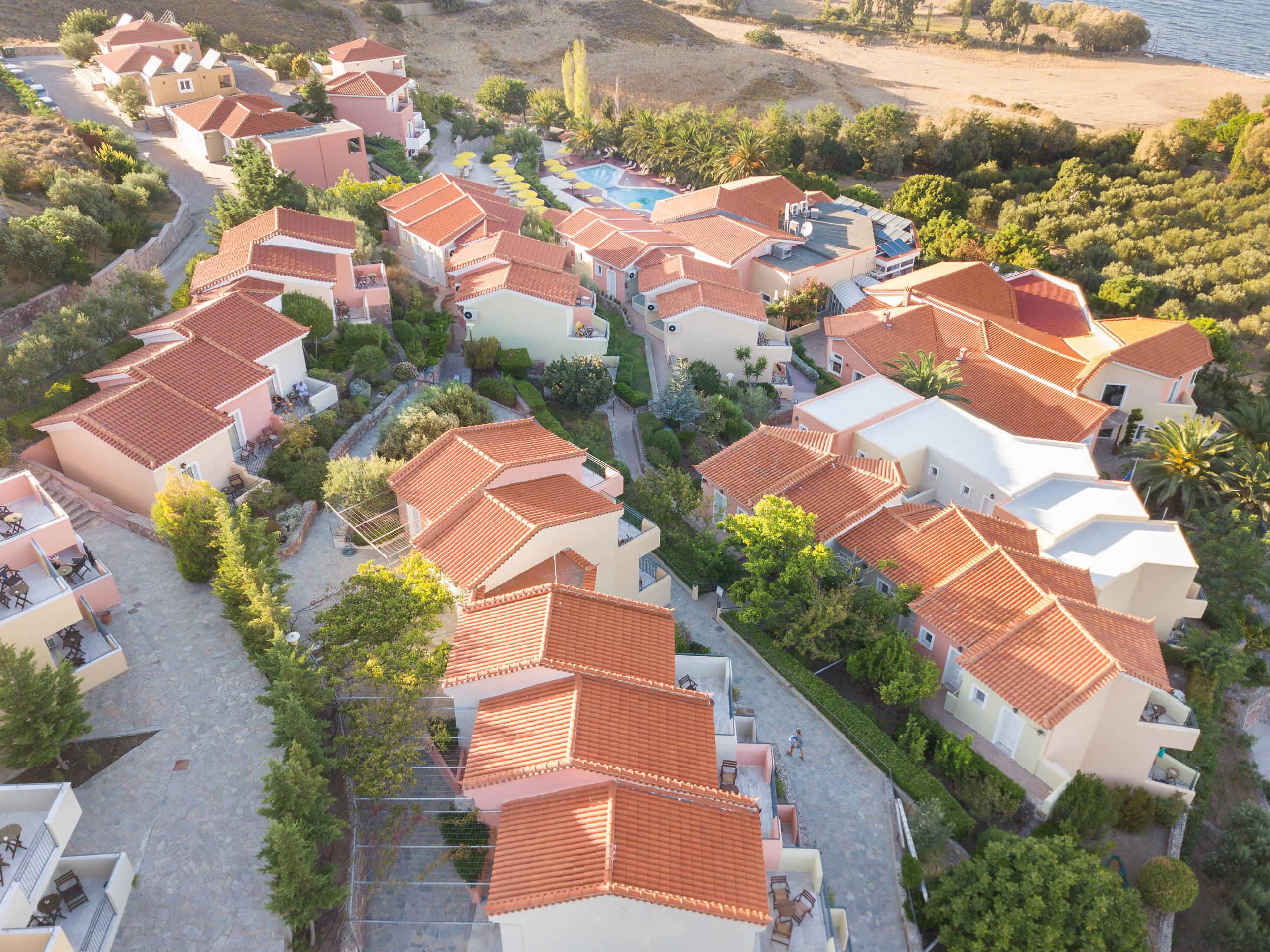 Sunrise Resort Hotel Mithimna Extérieur photo