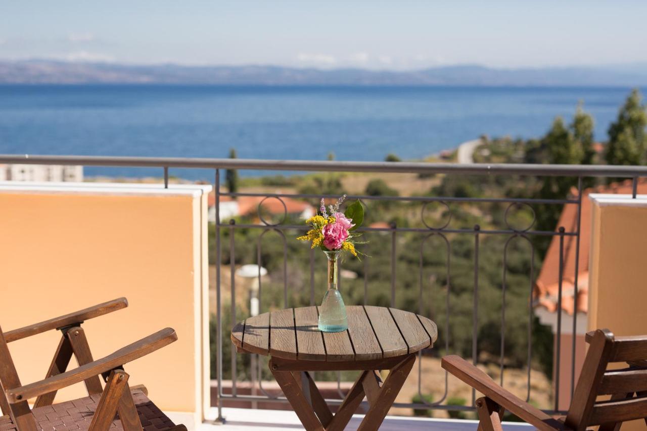 Sunrise Resort Hotel Mithimna Extérieur photo